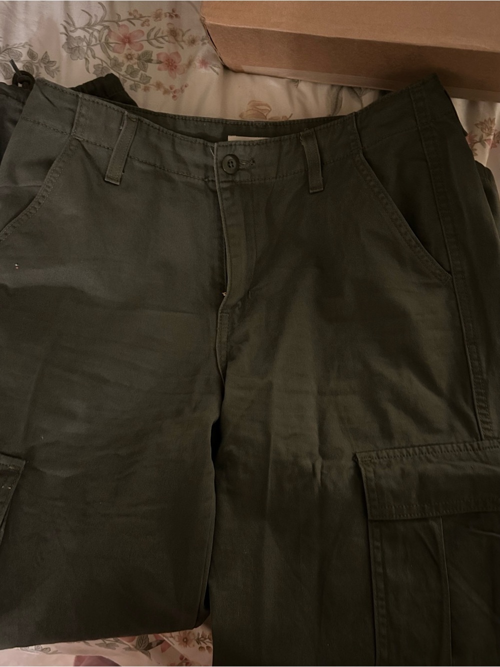Levi's Olive Green Women's Cargo Pants